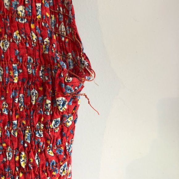 VINTAGE Red Smocked Dress - Picture 6 of 8